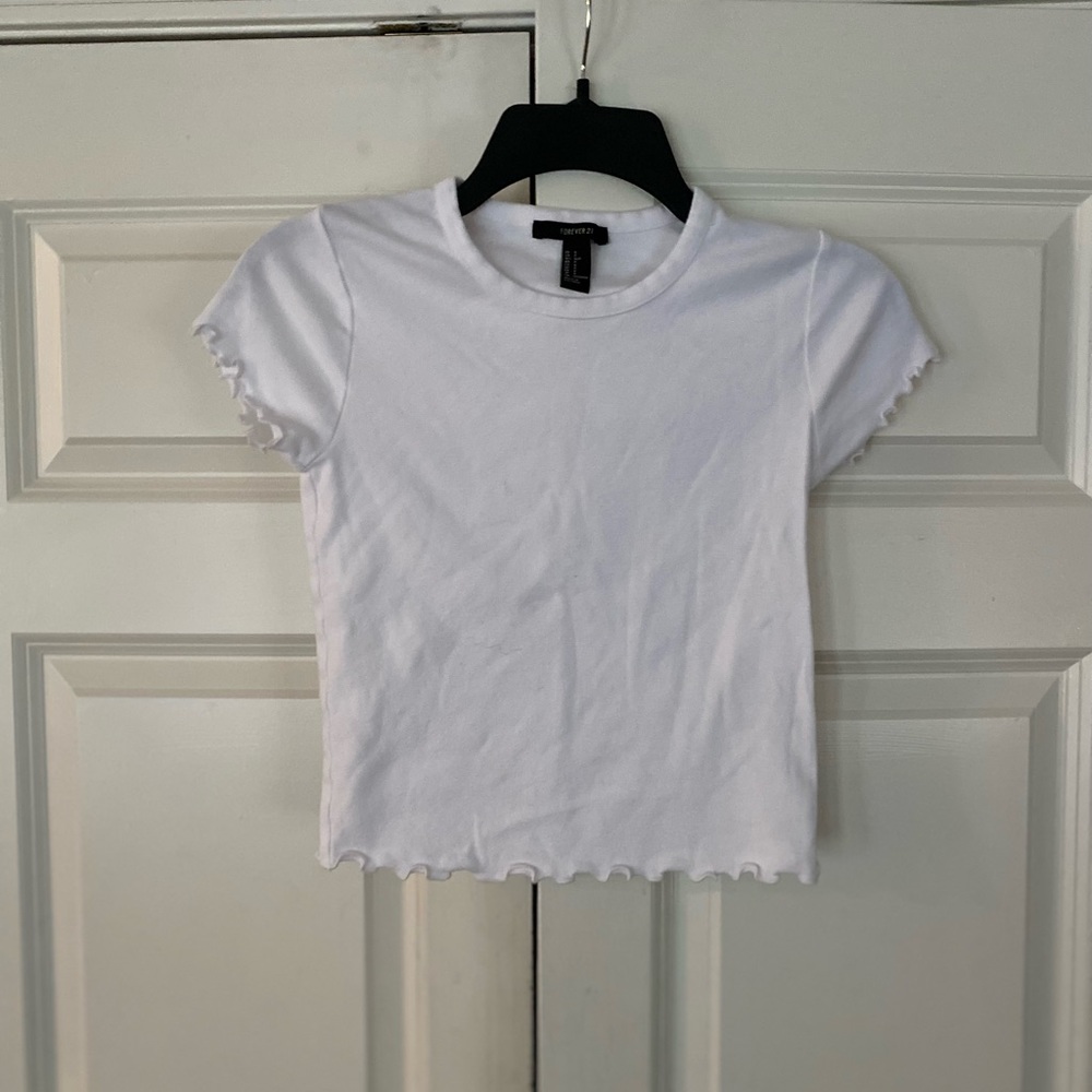 Forever 21 White t-shirt